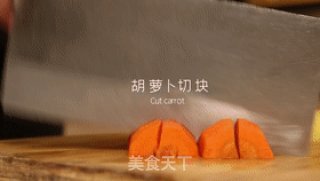 咖喱牛肉简单不费脑，好吃又下饭的做法步骤：2