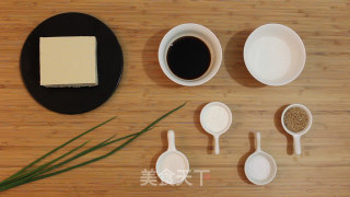 2块钱的糖醋香煎豆腐，给肉都不换的做法步骤：1