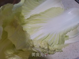 白菜头炒肉的做法步骤：1