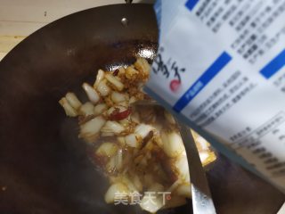 白菜头炒肉的做法步骤：8