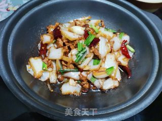 白菜头炒肉的做法步骤：10