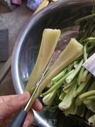 酸辣榨菜的做法步骤：3