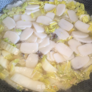牛肉白菜汤年糕的做法步骤：8