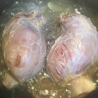 香卤牛腱肉的做法步骤：2