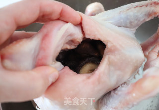 家庭版脆皮烤鸡，做法简单易懂的做法步骤：4
