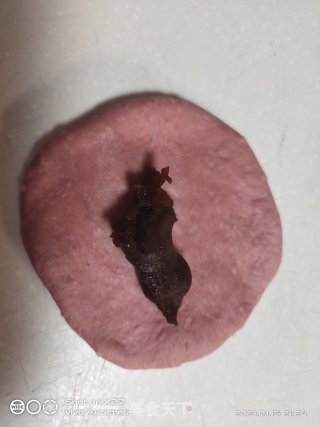 红红火火豆沙面包的做法步骤：10