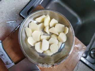 土豆蒸排骨的做法步骤：5