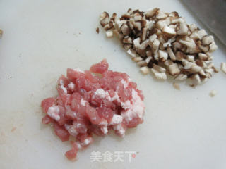 香菇猪肉豆腐羹的做法步骤：3