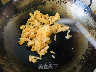 酸菜粉条炒腊肉的做法步骤：6