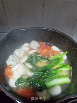 墨鱼丸年糕汤的做法步骤：6