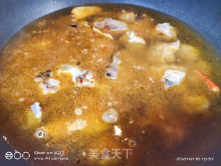 排骨焖芋头的做法步骤：10