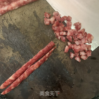 腊肠干鱿糯米饭（电饭煲版）的做法步骤：3