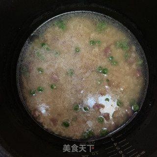 腊肠干鱿糯米饭（电饭煲版）的做法步骤：12