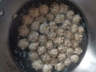 香菇鲜肉丸的做法步骤：6