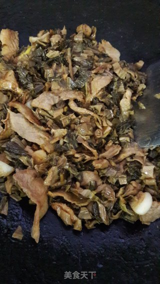 猪肉炒咸芥菜的做法步骤：8