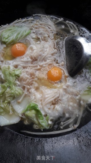 金针菇鸡蛋面的做法步骤：6