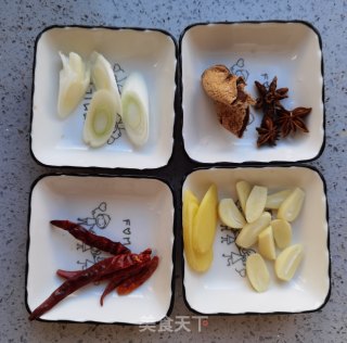 土豆炖牛腩的做法步骤：5