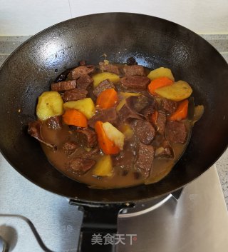 土豆炖牛腩的做法步骤：15