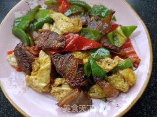 皱皮椒炒腊肉的做法步骤：16