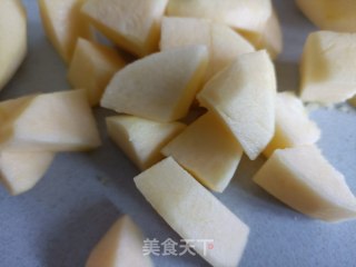 大枣苹果糖水的做法步骤：5