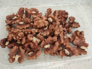 红枣蒸核桃的做法步骤：1