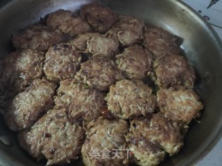 猪肉旱萝卜丸子的做法步骤：21
