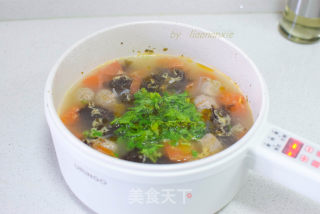 50岁阿姨一个人的午饭五色炒饭加丸子汤的做法步骤：9