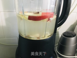 小米百合苹果粥的做法步骤：2