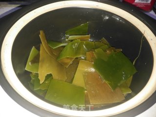 海带豆腐煲的做法步骤：3