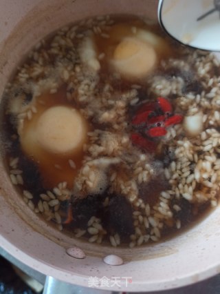 黑糖酒酿鸡蛋汤的做法步骤：6