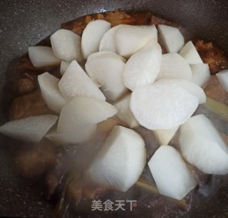 白萝卜烧肉的做法步骤：5