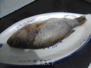 蚝汁鲈鱼的做法步骤：1