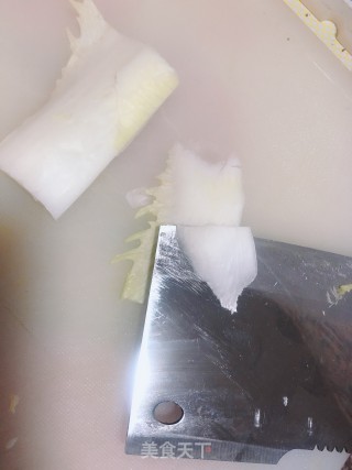 醋熘白菜的做法步骤：1