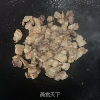 甜椒炒五花肉的做法步骤：4