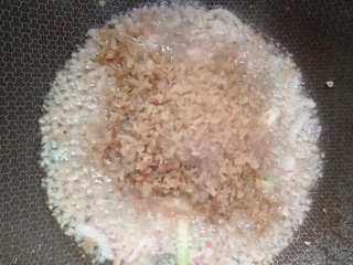 特色香酥土豆块的做法步骤：4