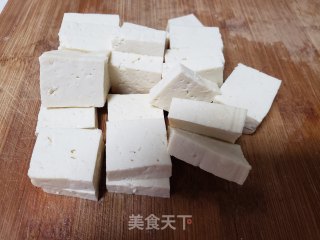 鲫鱼豆腐汤的做法步骤：2