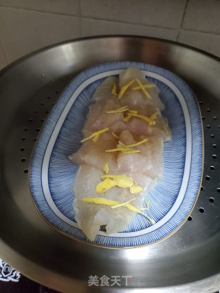 清蒸巴沙鱼的做法步骤：5