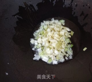 西芹炒百合的做法步骤：3