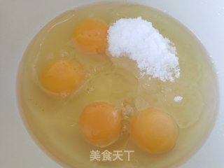 可爱卡通牛版奶黄包的做法步骤：1
