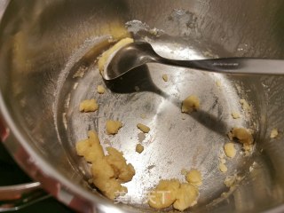 抱子甘蓝配迷迭香烤鸭腿的做法步骤：7