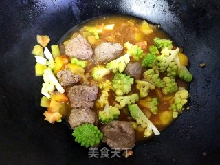 儿童食谱——番茄烩牛丸的做法步骤：9