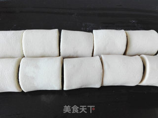 豆沙芝麻卷（一次发酵）的做法步骤：4