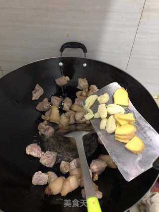 油豆腐烧肉的做法步骤：3