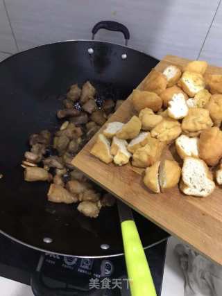 油豆腐烧肉的做法步骤：6