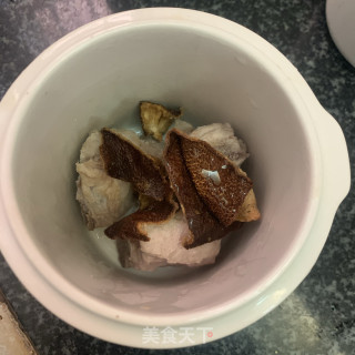 陈皮龙骨炖汤的做法步骤：4