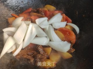 红烩牛肉的做法步骤：12