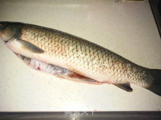 腌腊鱼腊排骨的做法步骤：1