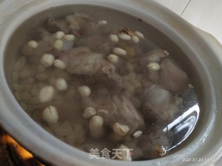 猪蹄花生汤的做法步骤：6