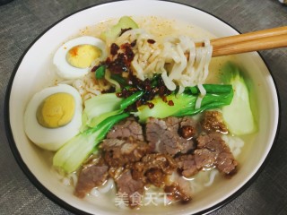 牛肉鸡蛋面的做法步骤：12