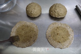 多谷黑麦欧包的做法步骤：6
